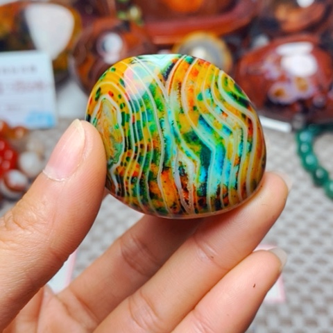 未镶嵌玛瑙/玉髓珠宝奇石果**‘