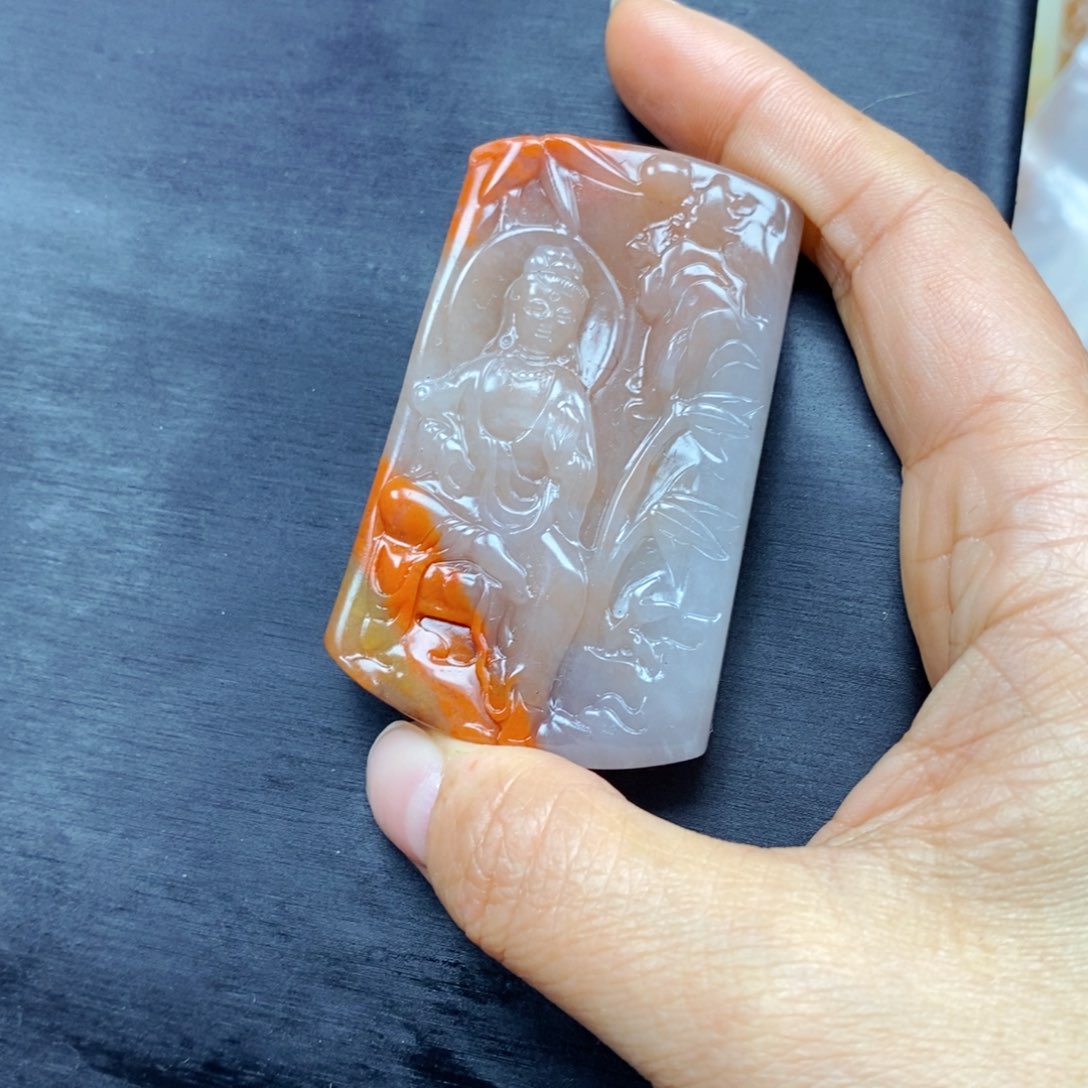 石英质玉（黄龙玉）颈饰未镶嵌