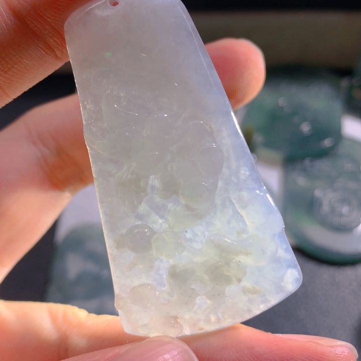 翡翠未镶嵌挂件翡翠