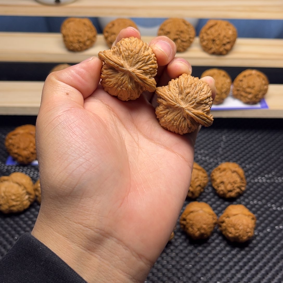 文玩核桃把件磨盘39全品