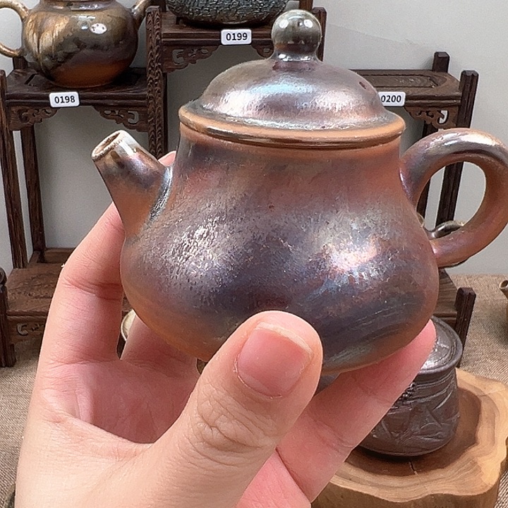 任****7柴烧非常好看的哦，壶盖小瑕疵