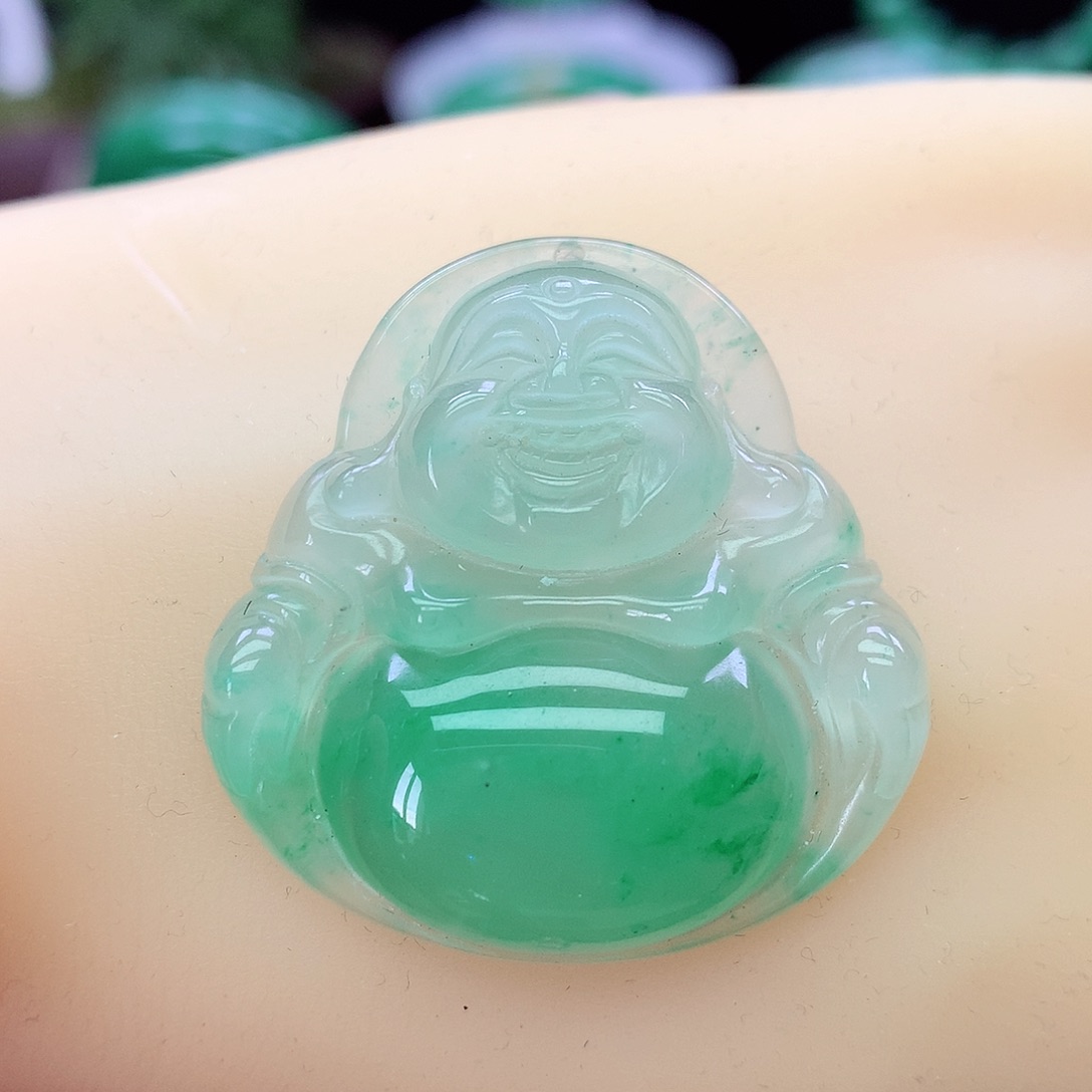 石英质玉颈饰未镶嵌