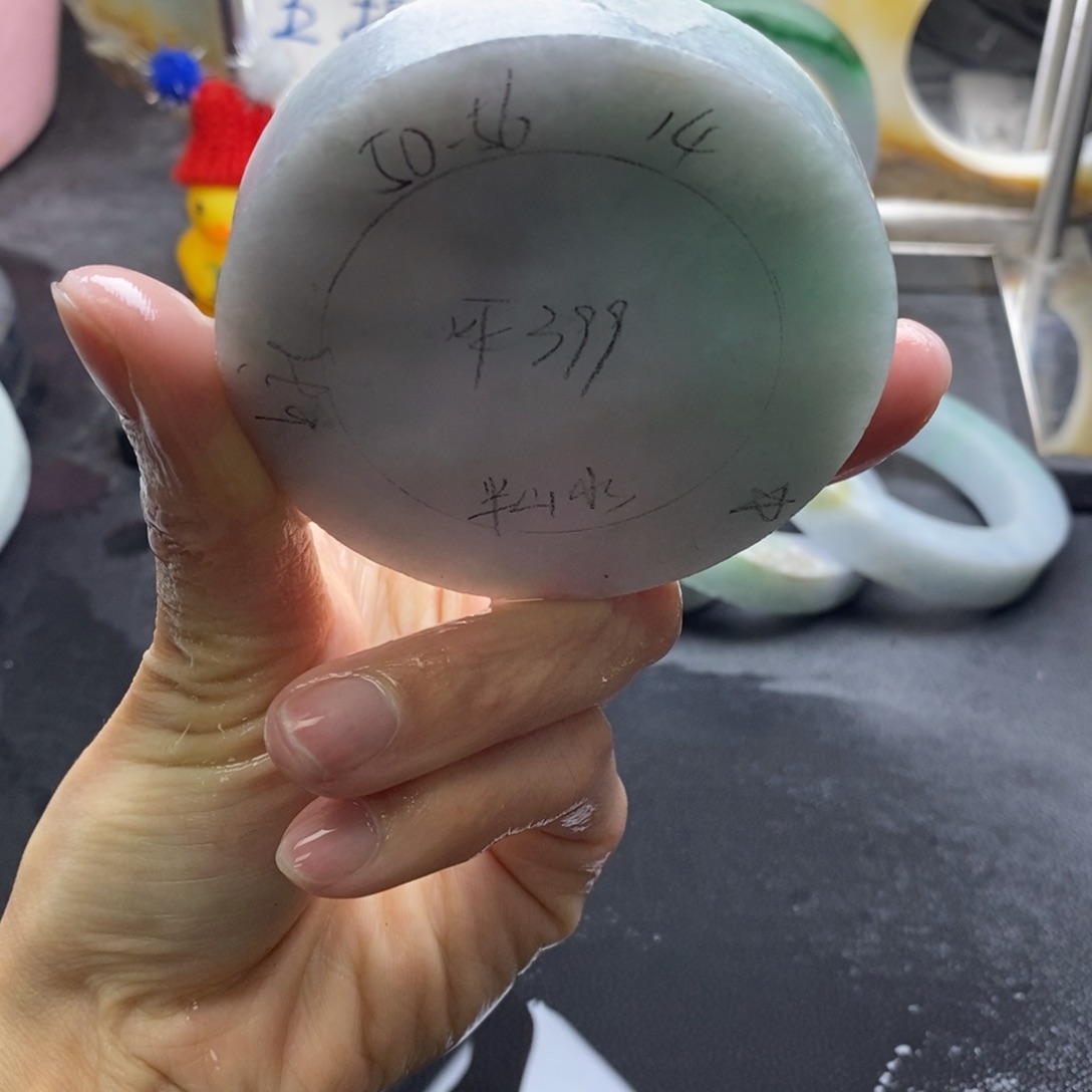 定制翡翠正未镶嵌