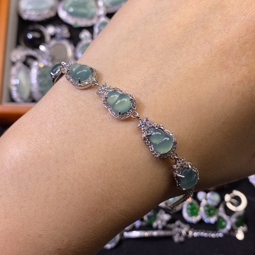 【闪购商品】翡翠颈饰未镶嵌天然