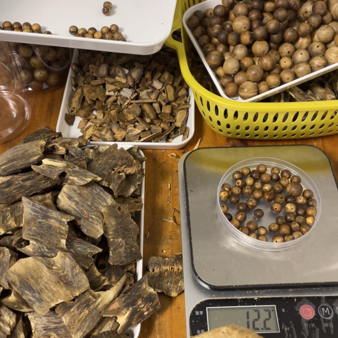 小***沉香沉香碎屑沉香