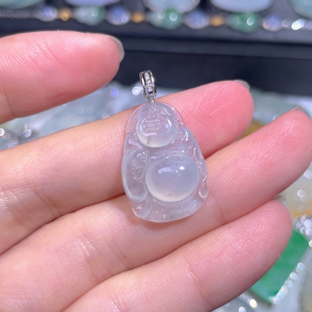 颈饰18K金镶嵌翡翠翡翠