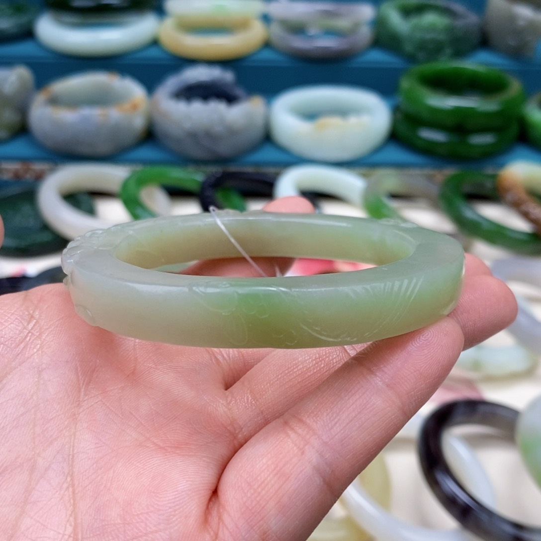 和田玉手镯56.5未镶嵌