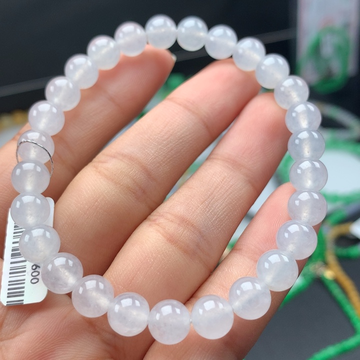 翡翠手镯未镶嵌卡