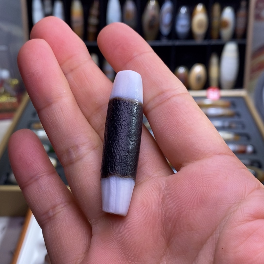 合金颈饰玛瑙/玉髓