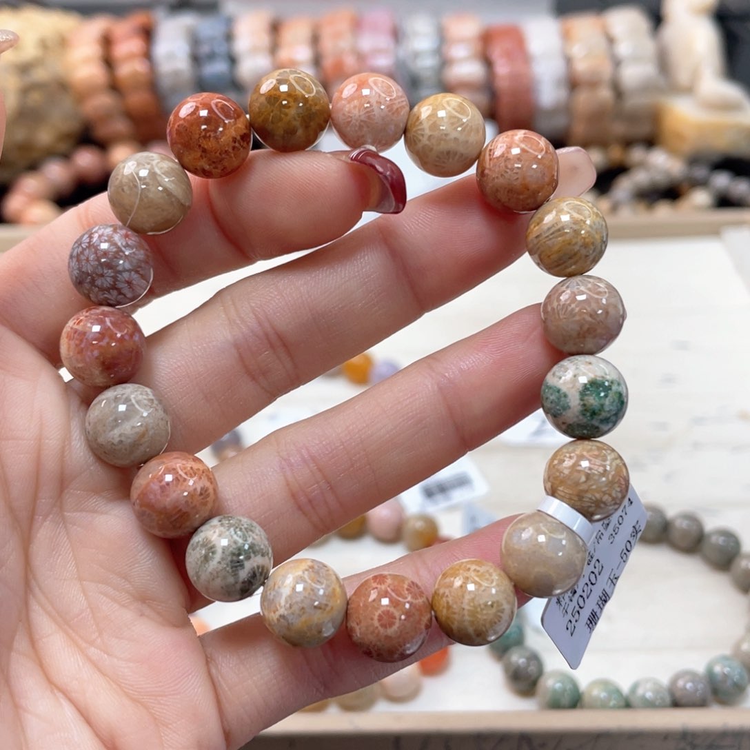 硅化珊瑚（珊瑚玉）手链未镶嵌糖**?133