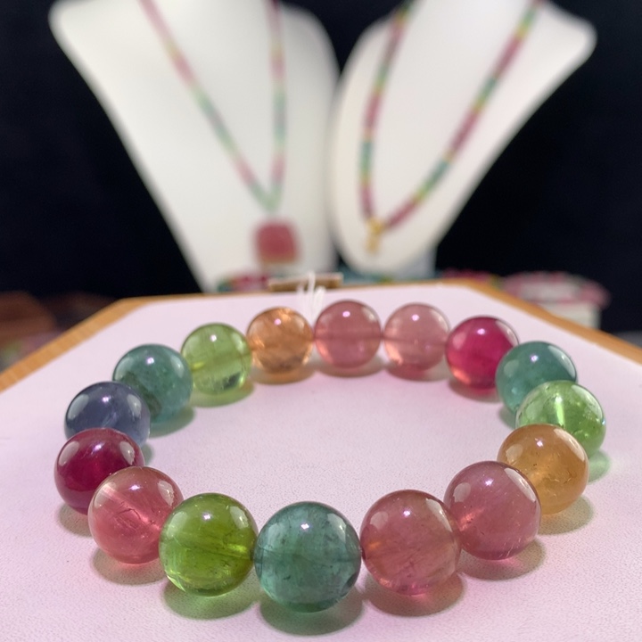 双色碧玺手链未镶嵌