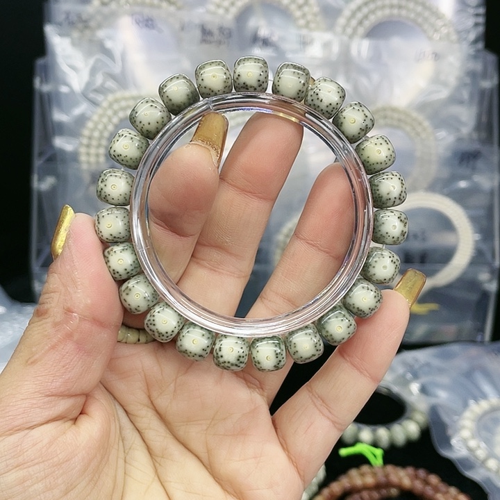 星月菩提吊坠大眼睛10.9