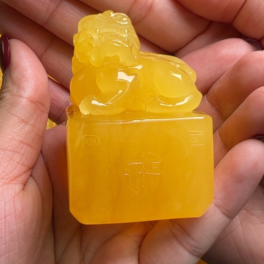 蜜蜡吊坠(不含链)未镶嵌无优化