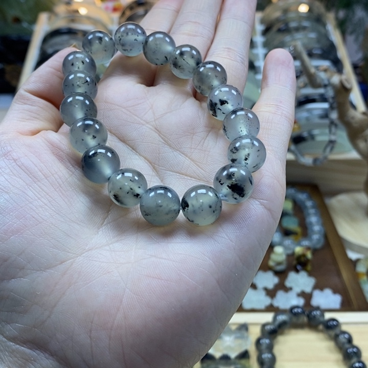 蛇纹石玉未镶嵌手链