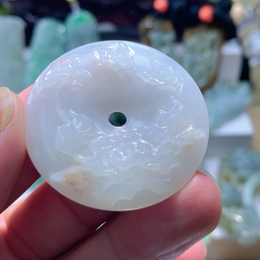 【闪购商品】翡翠未镶嵌颈饰111111111111111