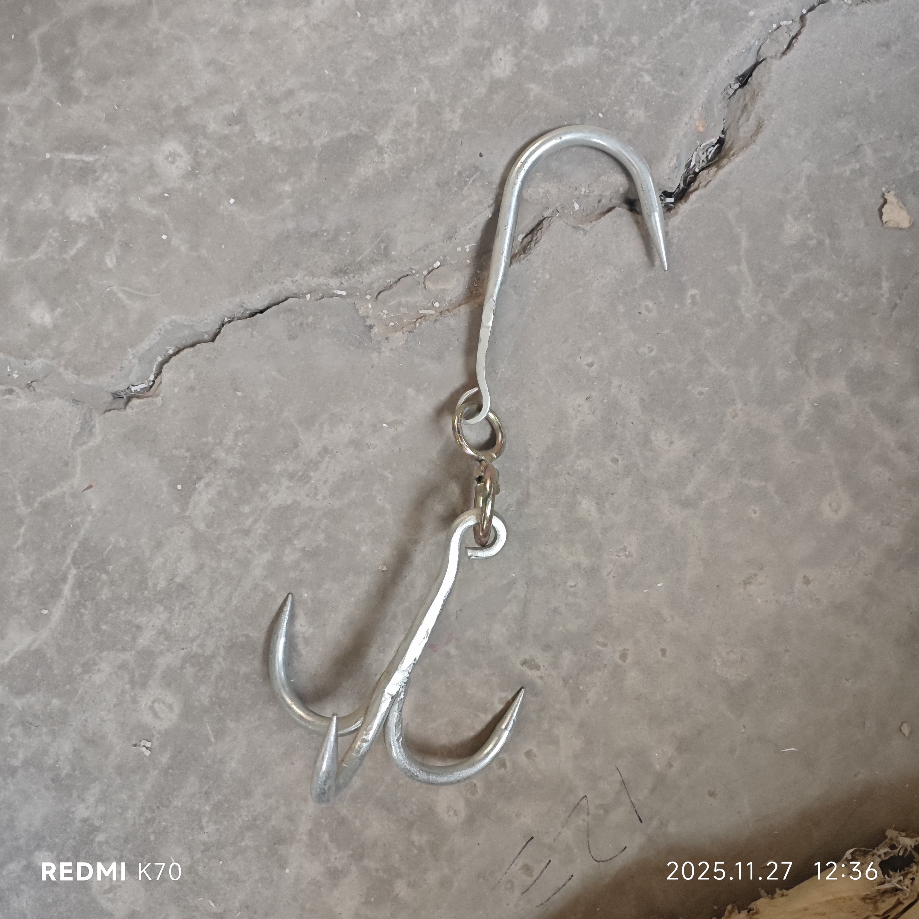 直播间12毫米三钩肉钩挂钩有瑕疵可正常使用