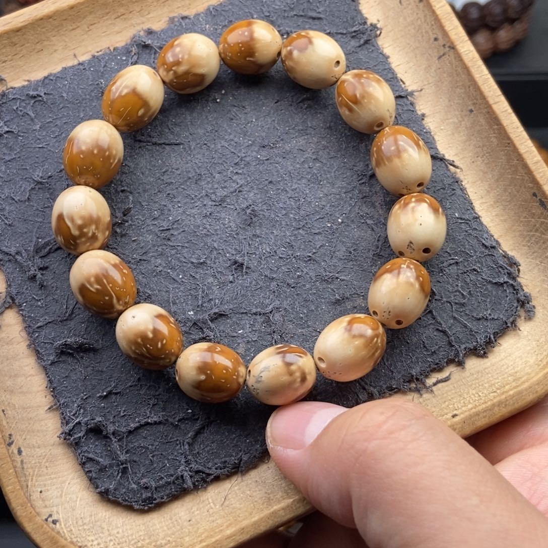 紫金鼠手串12mm天花板花皮