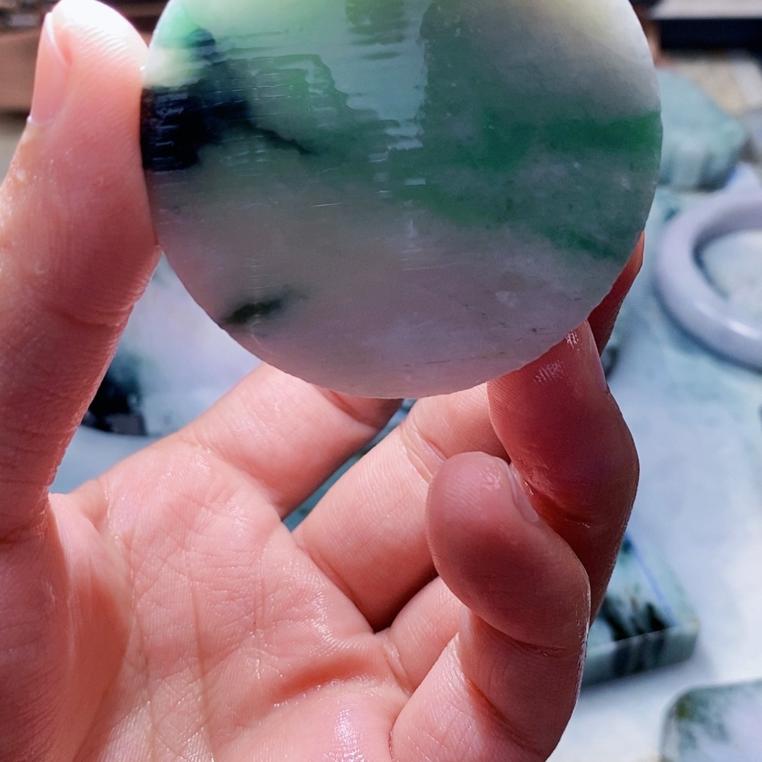 翡翠未镶嵌颈饰655