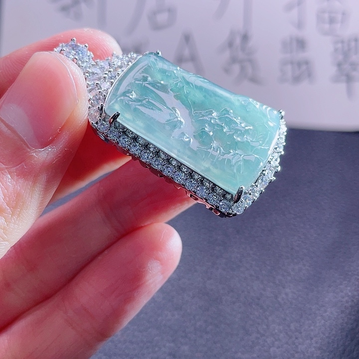 翡翠颈饰未镶嵌88888888