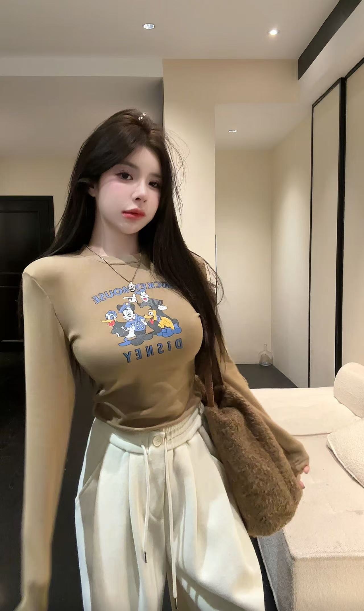 【HuiHui】秋季新款辣妹加绒加厚印花卡通动漫T恤秋冬修身（L0251)