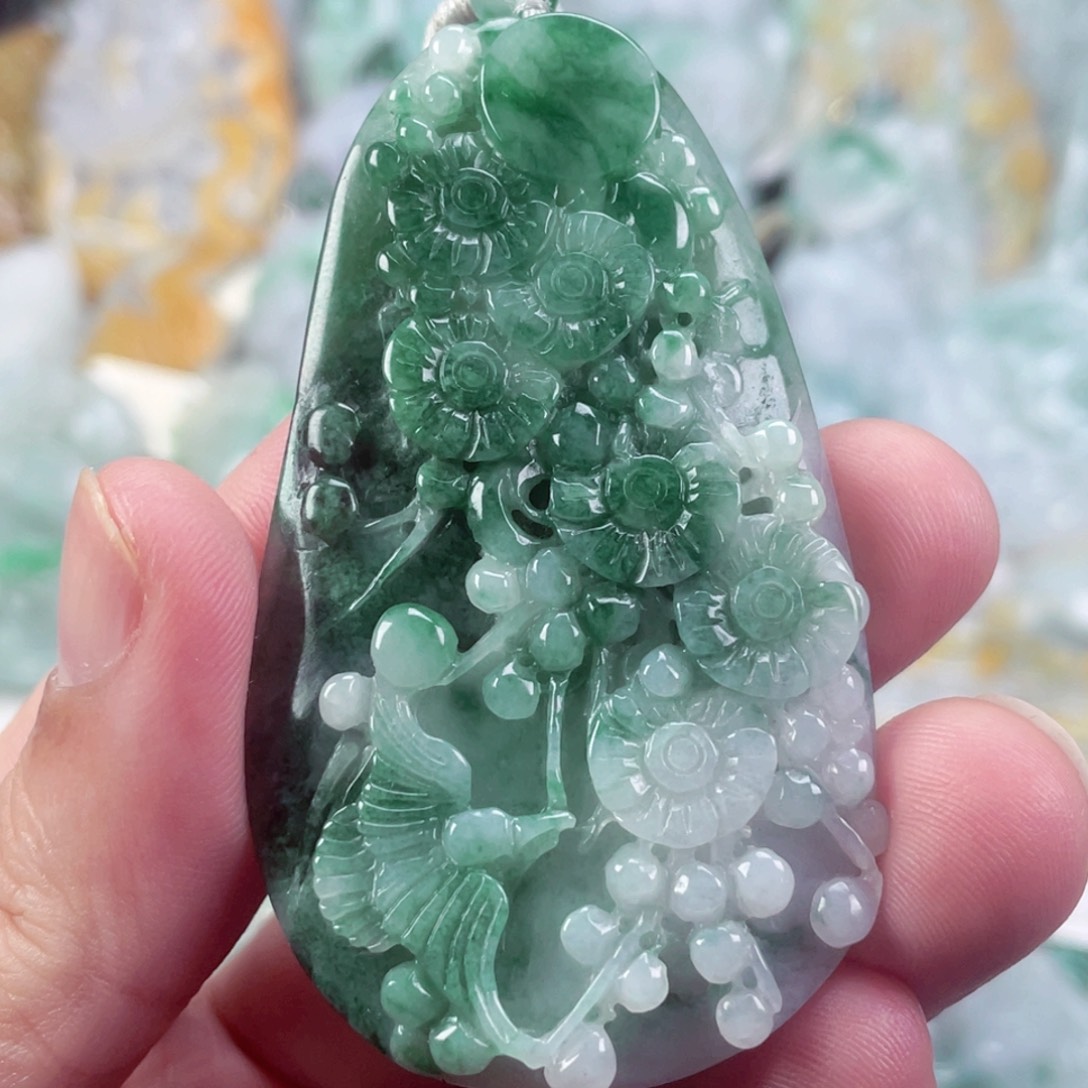 翡翠未镶嵌吊坠(不含链)