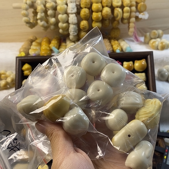 拾****菩提根/象牙果吊坠