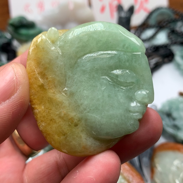 翡翠颈饰未镶嵌保真天然A货翡翠