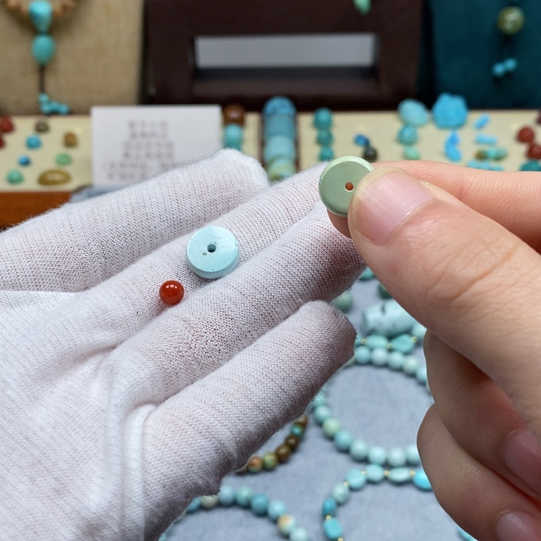 未镶嵌配饰南红玛瑙