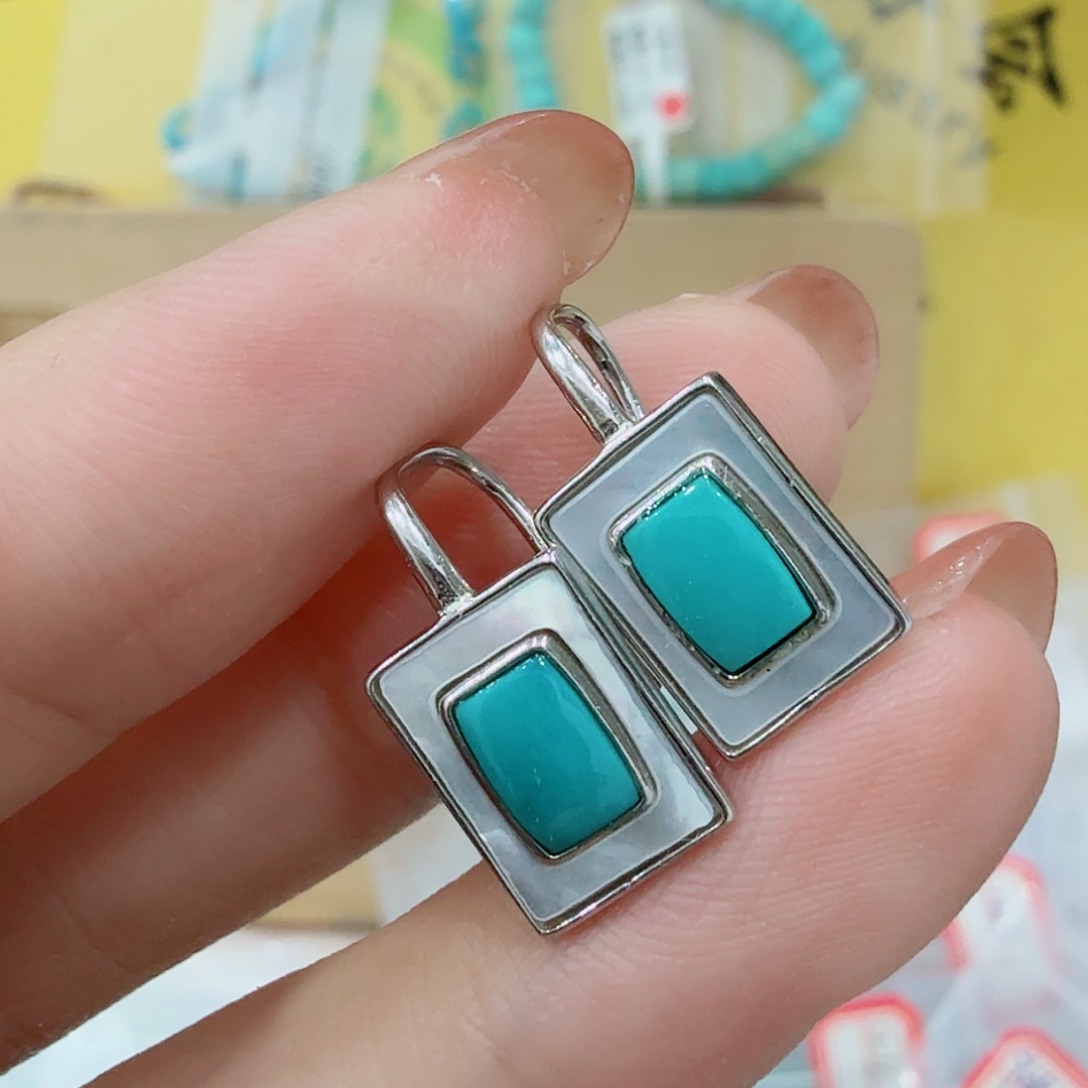 南红玛瑙银S925镶嵌珠宝奇石