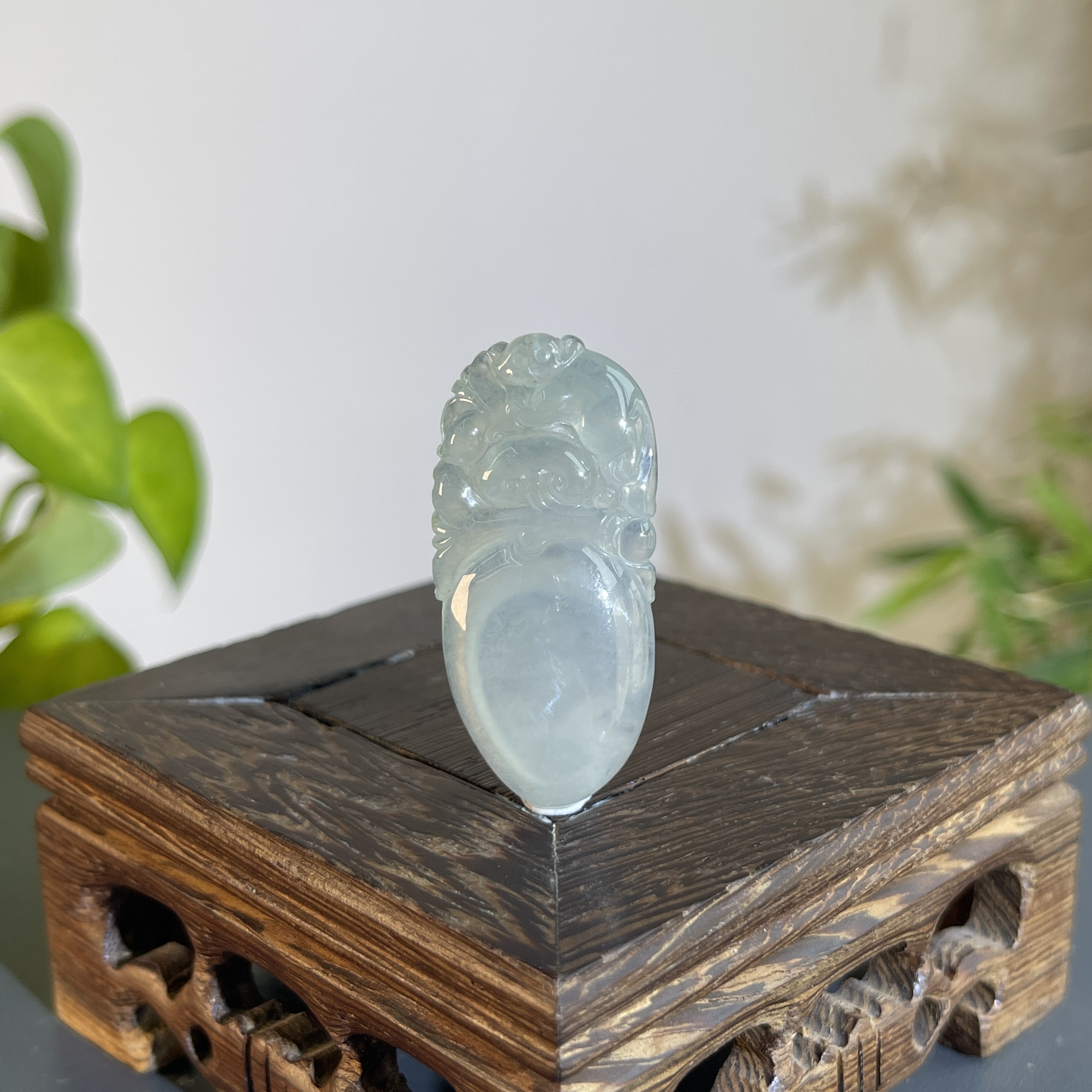 JCB12-89  天然缅甸A货翡翠  特色件