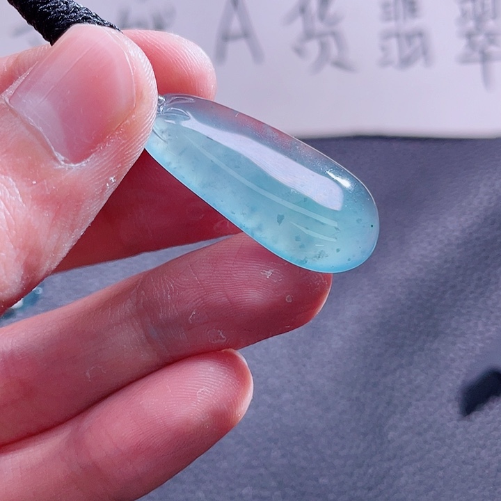 翡翠颈饰未镶嵌888888888