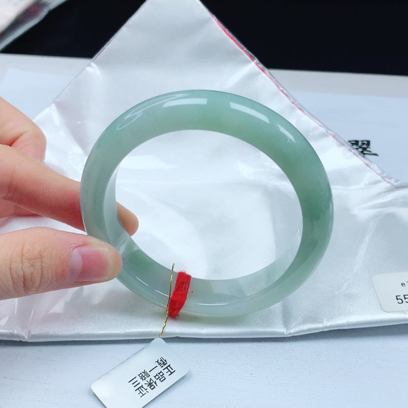 【闪购商品】翡翠手镯未镶嵌天然缅甸a货手镯55+