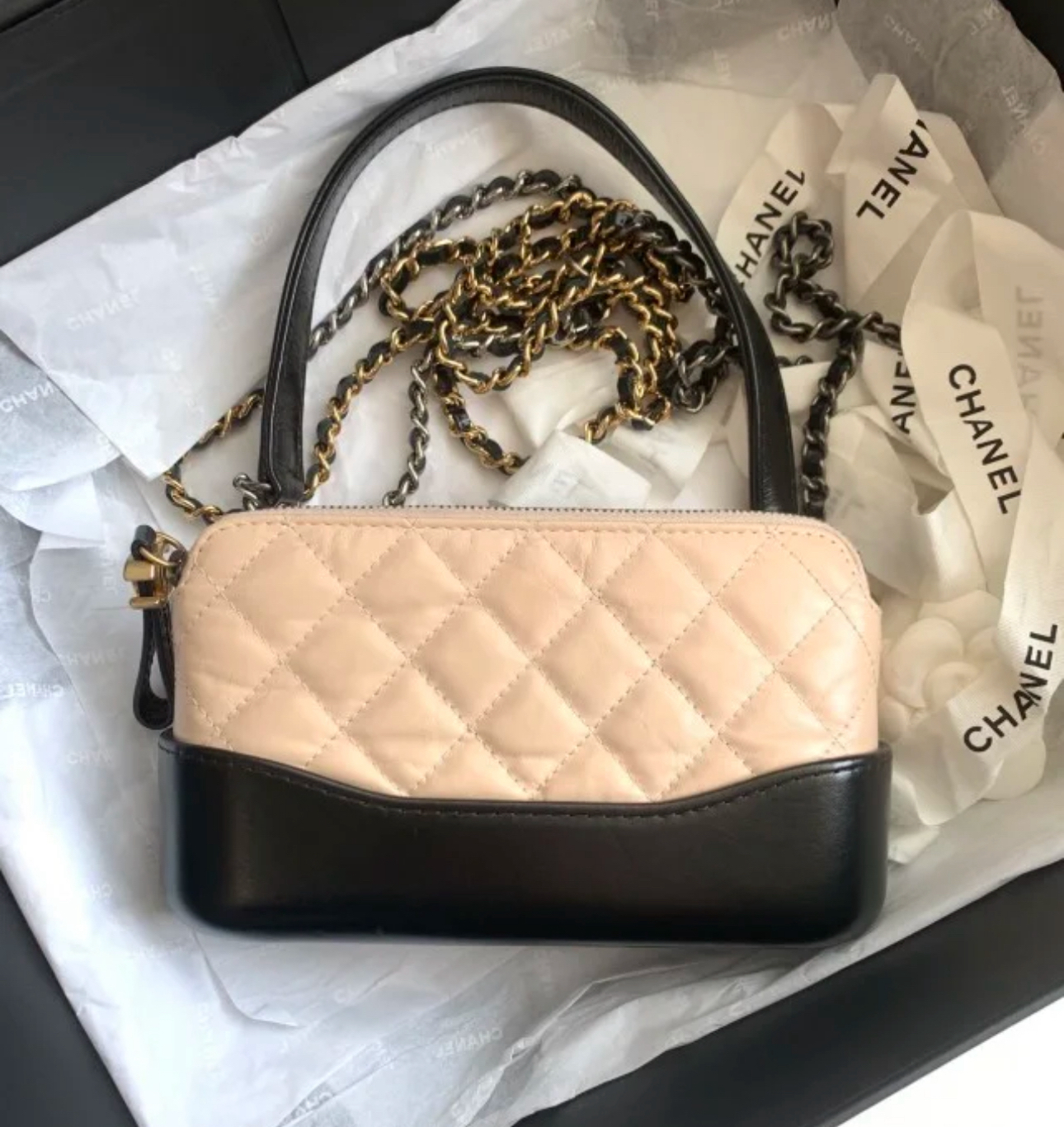 95新 Chanel/香奈儿 多多奢品/香奈儿mini奶茶拼色流浪挎包/98新