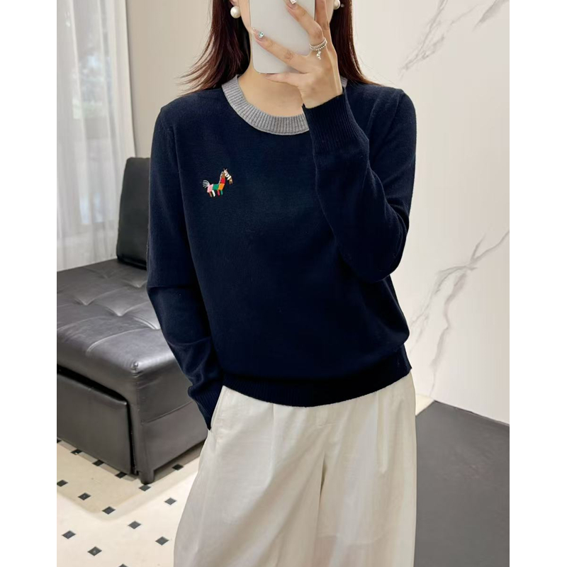 灰色圆领彩色刺绣秋冬新款针织百搭羊毛衫9292