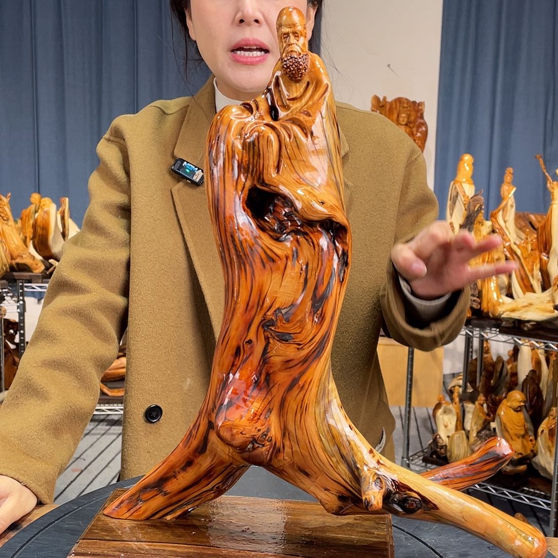 柏木（崖柏）随型艺术根雕