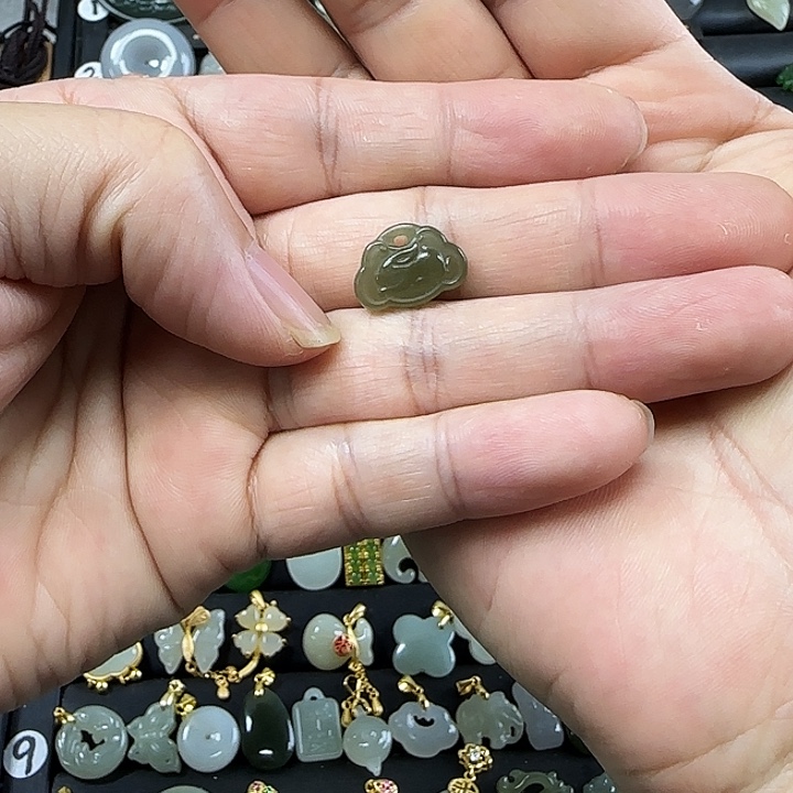 和田玉吊坠(不含链)未镶嵌