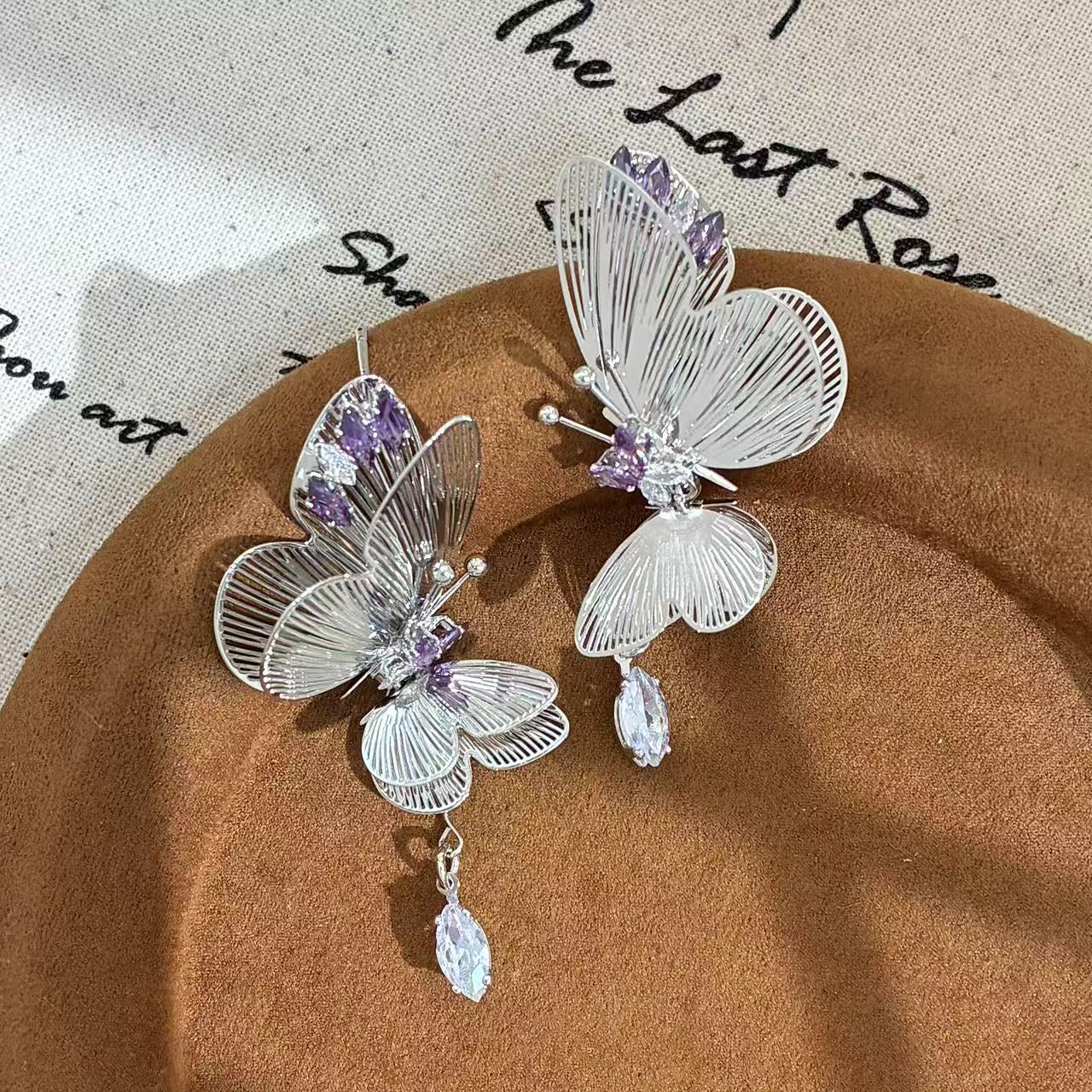 铜合金合成锆石耳饰 花笙（HS367）镀k金森系气质超仙银色小众轻奢