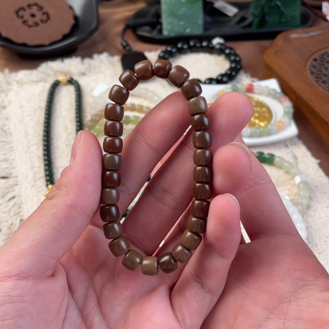 未镶嵌手串和田玉