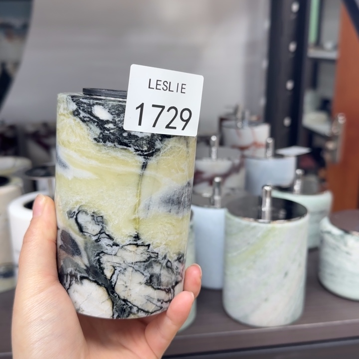 L。 1729。        福利。   