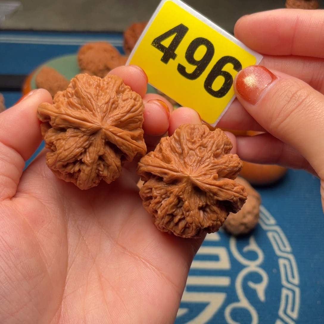 文玩核桃吊坠40粗筋496号