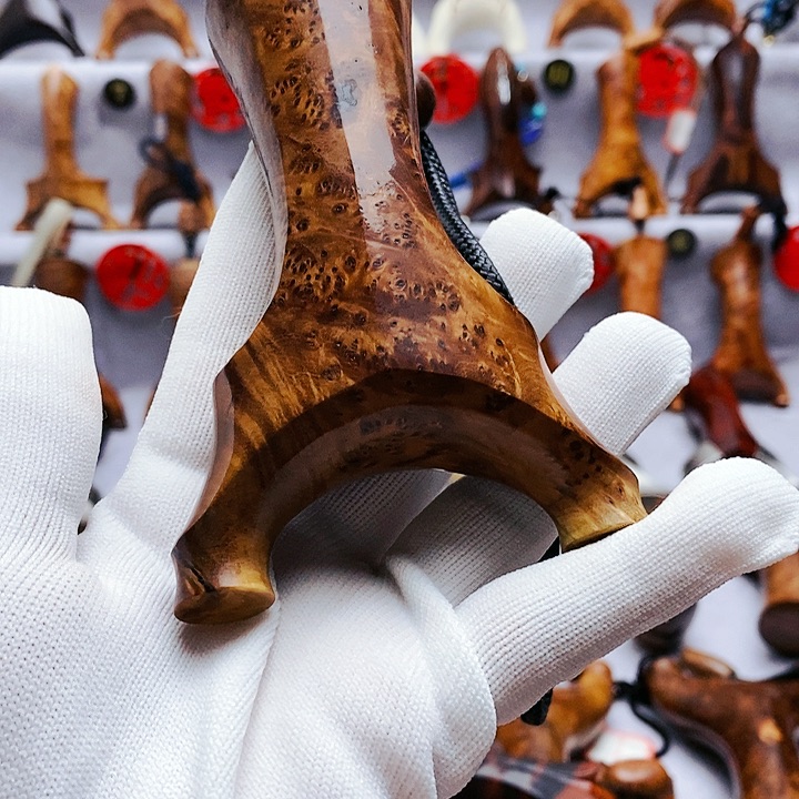 香榧木离**哥麻梨嘎哒天罡弹弓