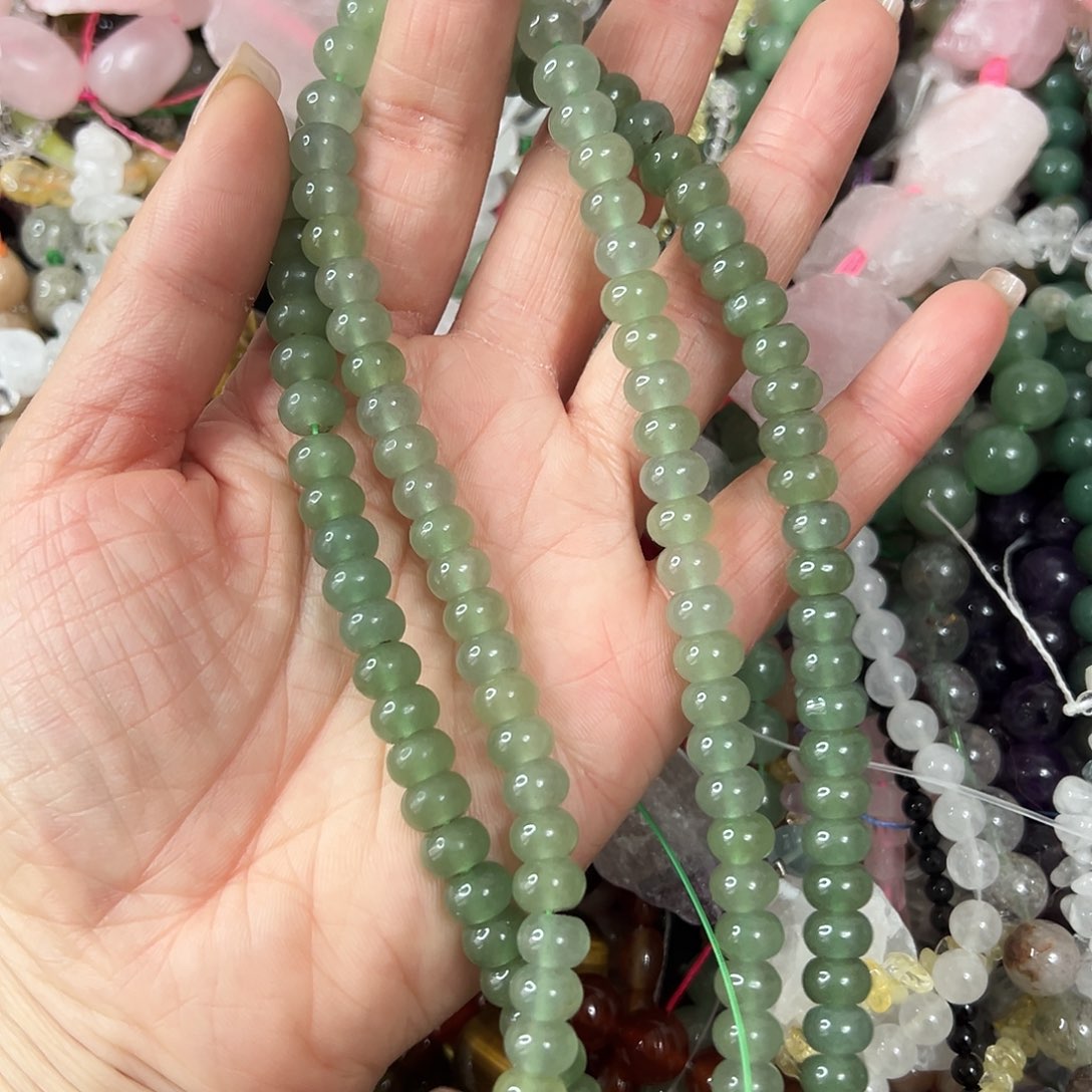 玛瑙/玉髓未镶嵌珠宝半成品，卡8绿东陵算盘一条