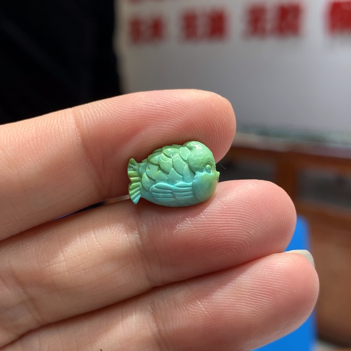 绿松石配饰未镶嵌