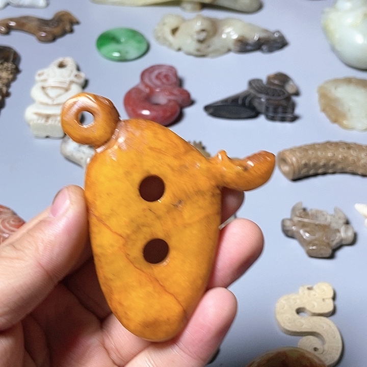 和田玉未镶嵌颈饰15