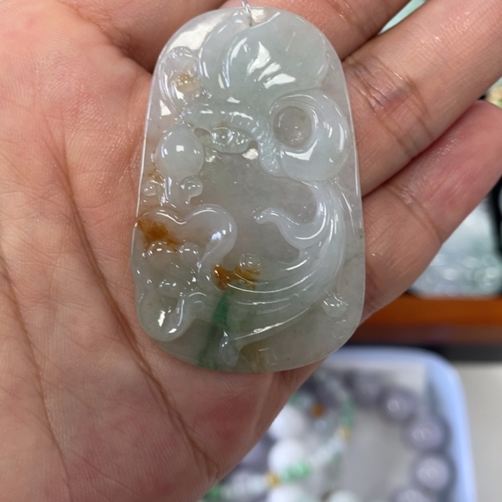 颈饰未镶嵌翡翠花开富贵