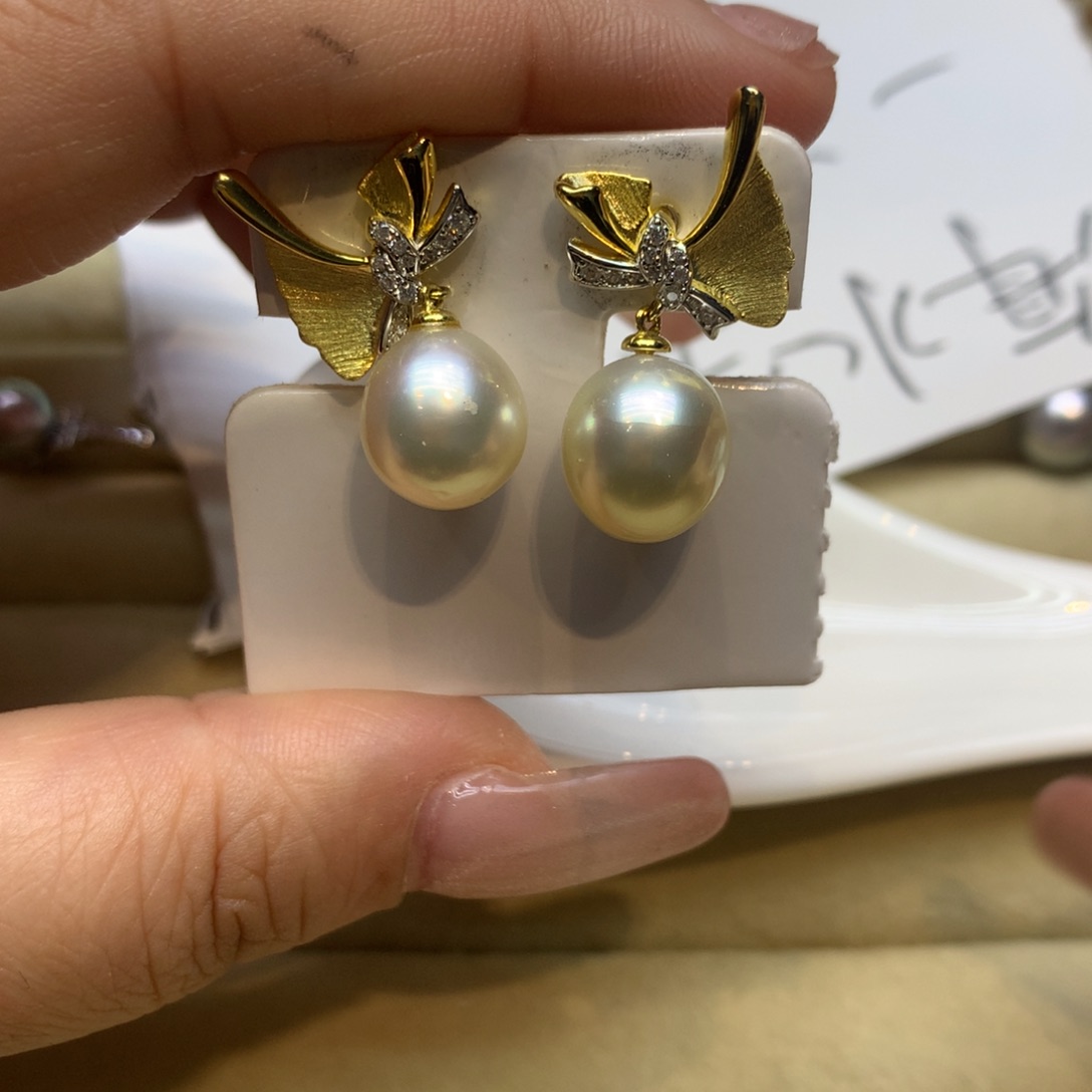 银S925镶嵌耳饰海水珍珠