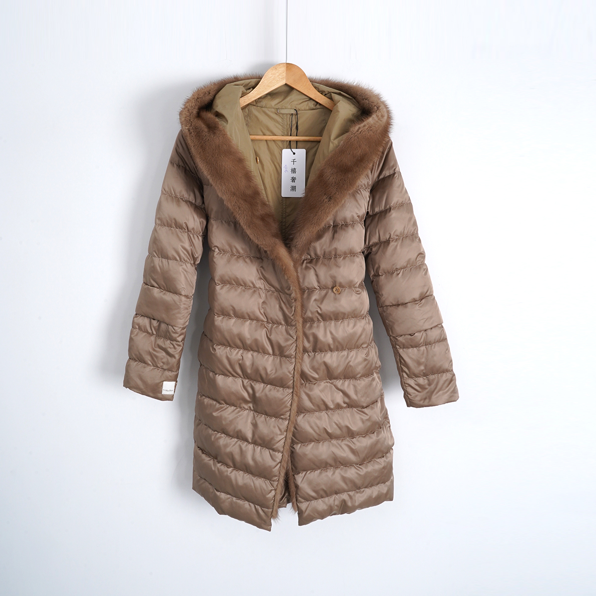 95新 MaxMara 鹅绒-水貂毛/SC0858/羽绒服/36码