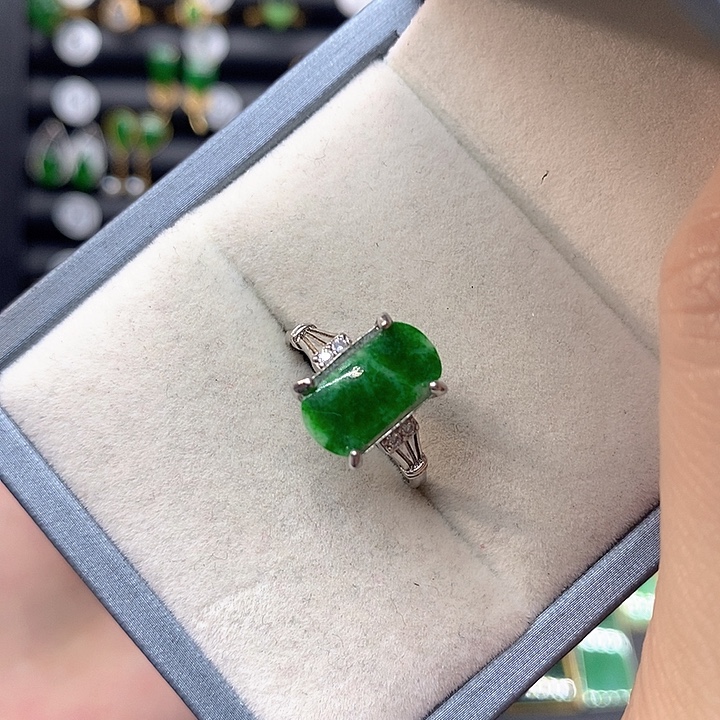 翡翠银S925镶嵌戒指天然翡翠