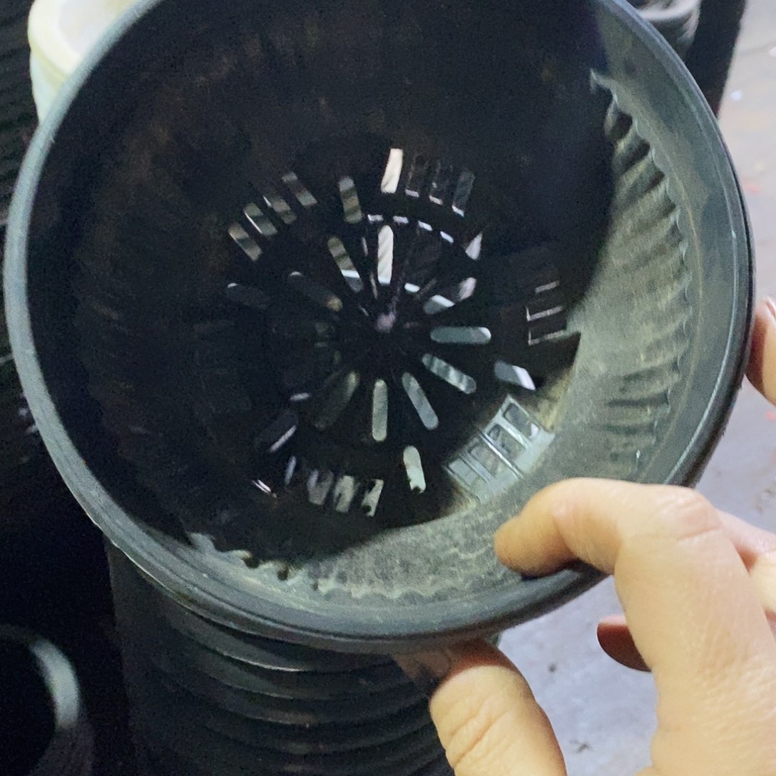 塑料旧15公分黑聚宝盆20个