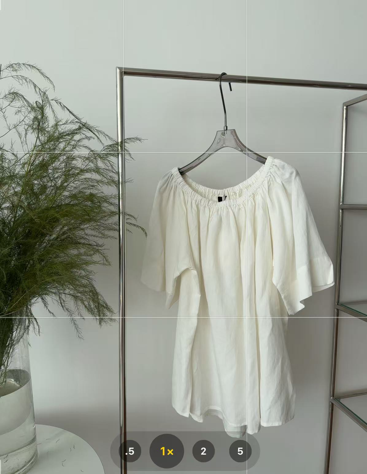 【哈尼家2】纯白色肩部松紧 可一字肩两穿 T236